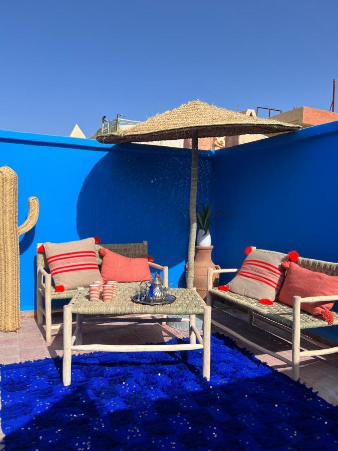 Maison Riad Traditionnel Idealement Situe A Marrakech Marrakesh Exterior photo