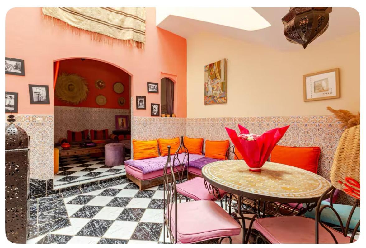 Maison Riad Traditionnel Idealement Situe A Marrakech Marrakesh Exterior photo