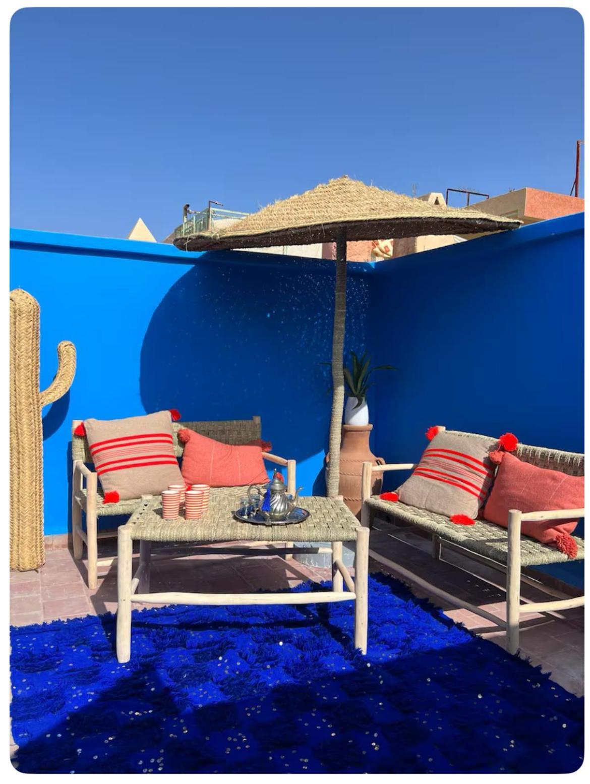 Maison Riad Traditionnel Idealement Situe A Marrakech Marrakesh Exterior photo